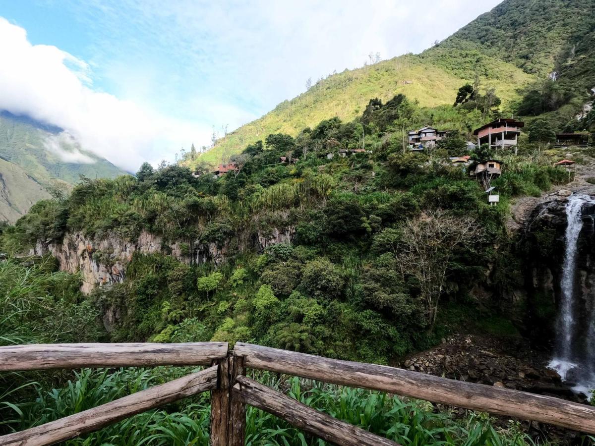 Mama Tungu Hotel